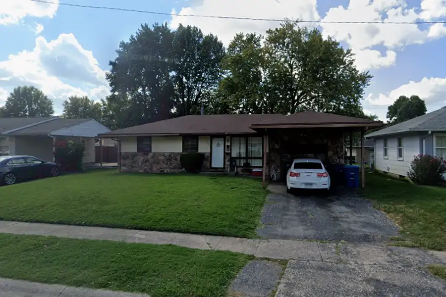 2837 Dogwood Dr, Granite City, IL 62040